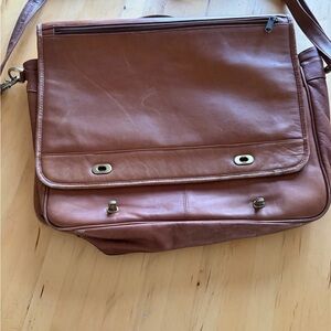Classic Brown Leather Messenger Bag - Men's Shoulder Bag